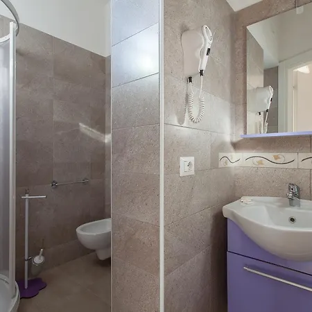 Hotel Hotel Benvenuti 3*