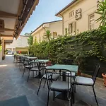 Hotel Benvenuti 3*